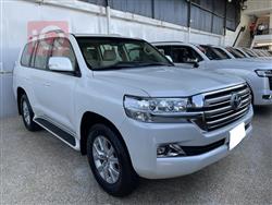 تۆیۆتا لاند کروزەر